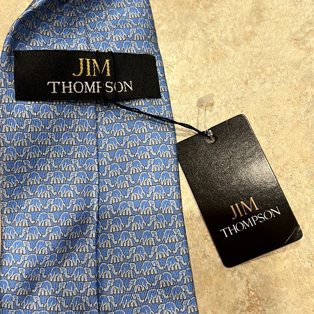 🎁NWT  blue elephant JIM THOMPSON silk tie